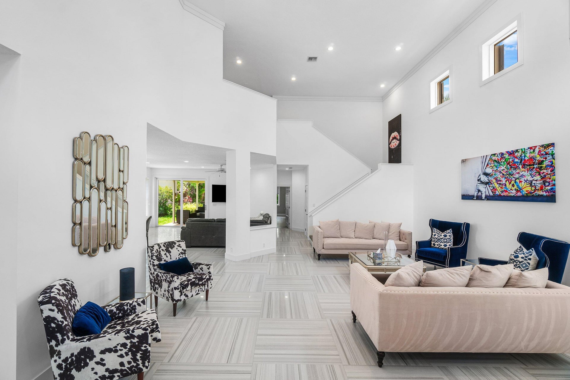 Residence photo 3