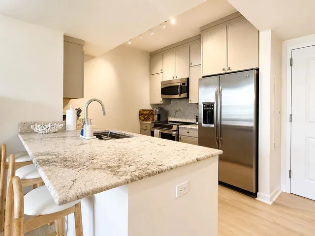 City Palms Unit 828 photo 2