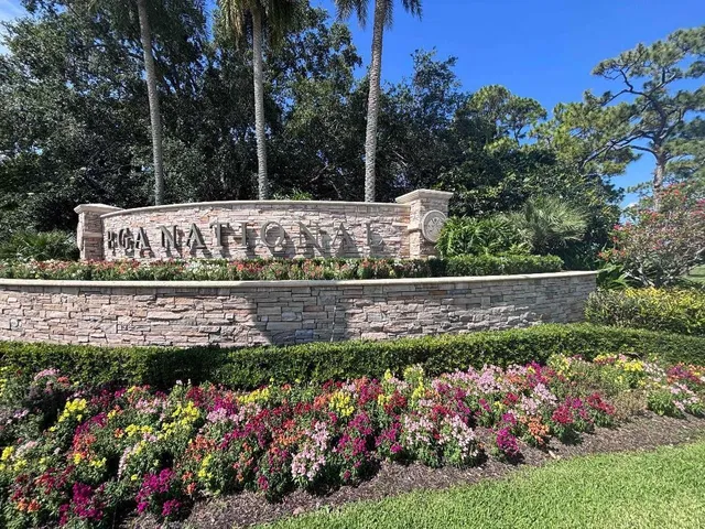 PGA National Palm Beach Gardens Residence photo 19