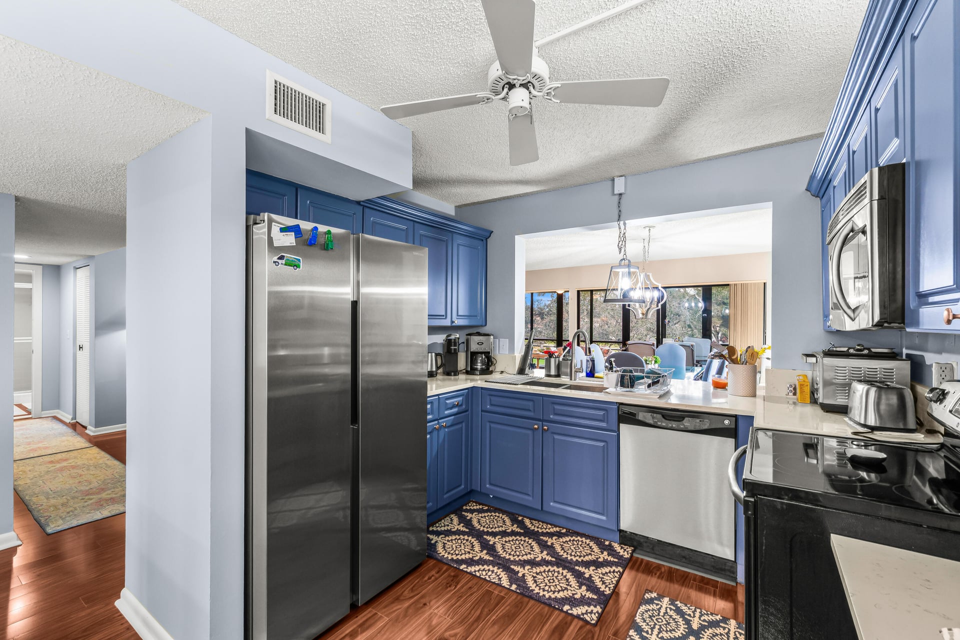 Residence photo 16