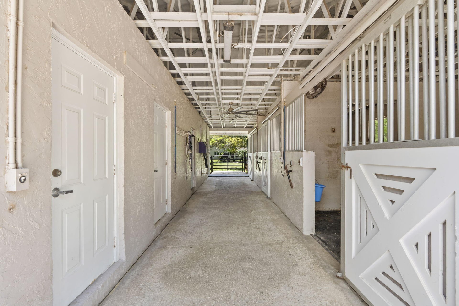 Residence photo 31
