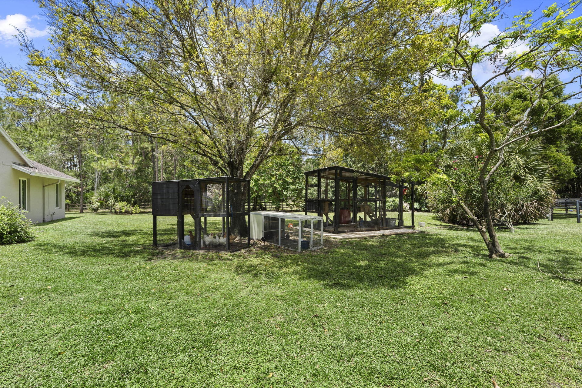 Residence photo 38