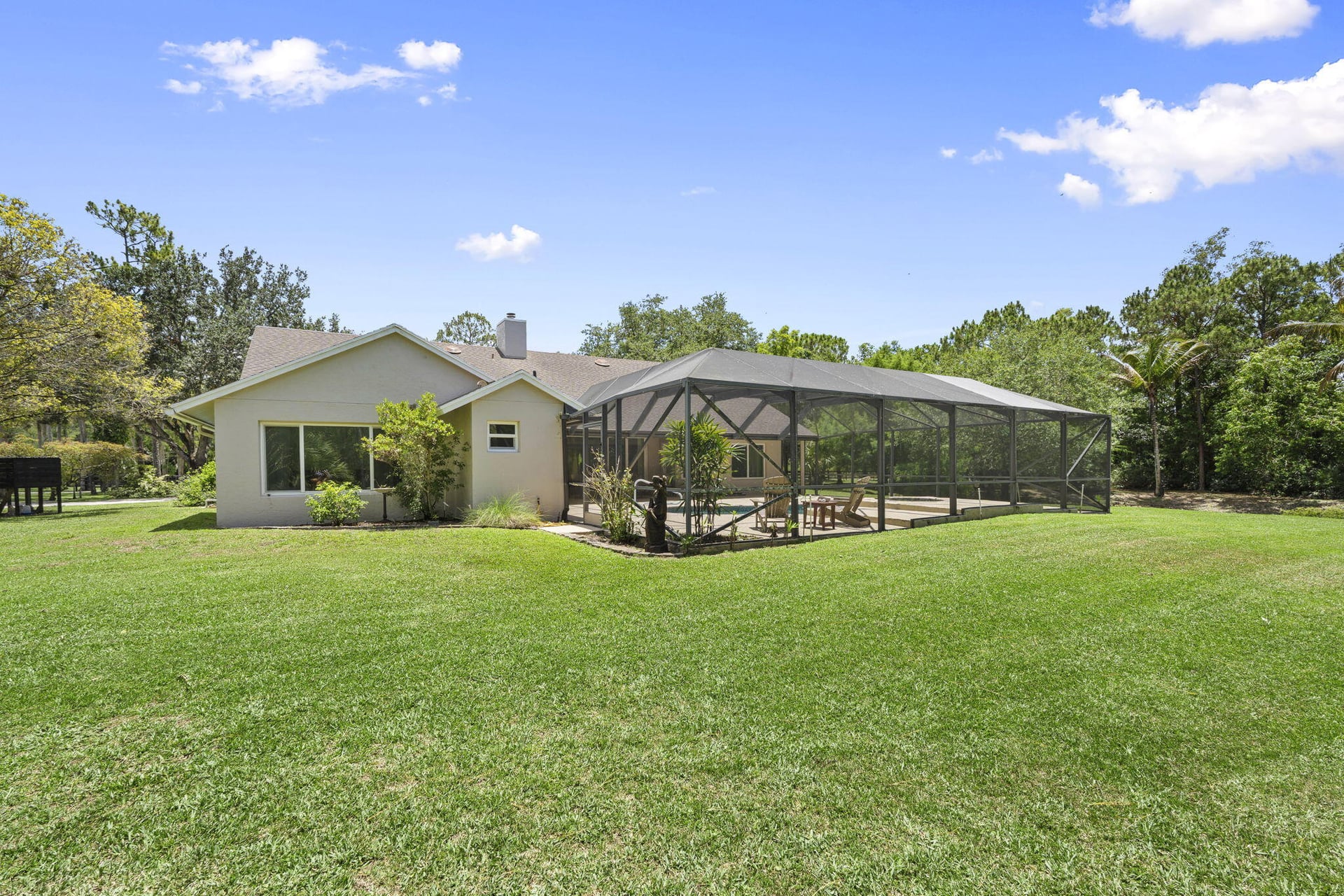 Residence photo 39