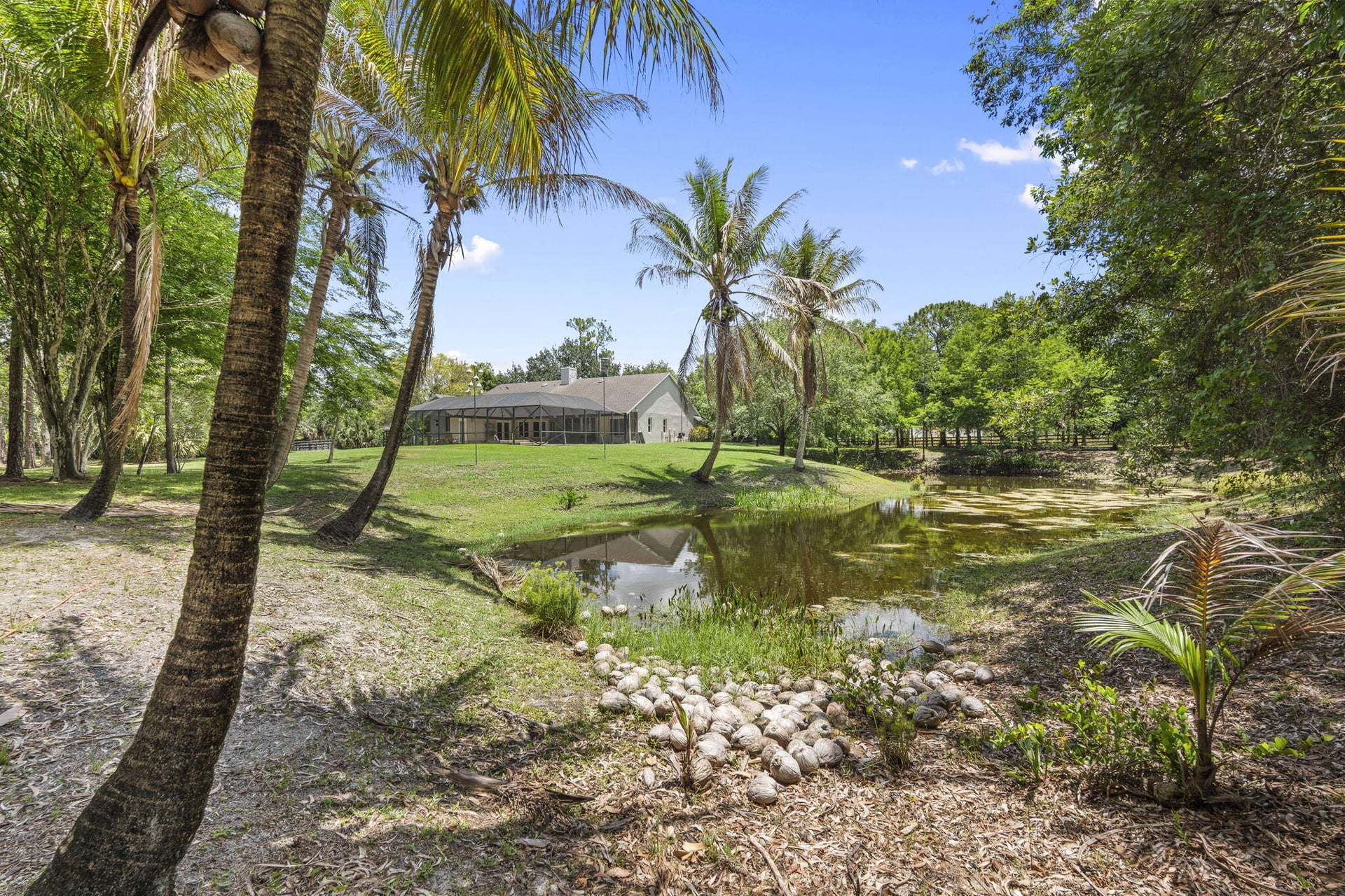 Residence photo 41