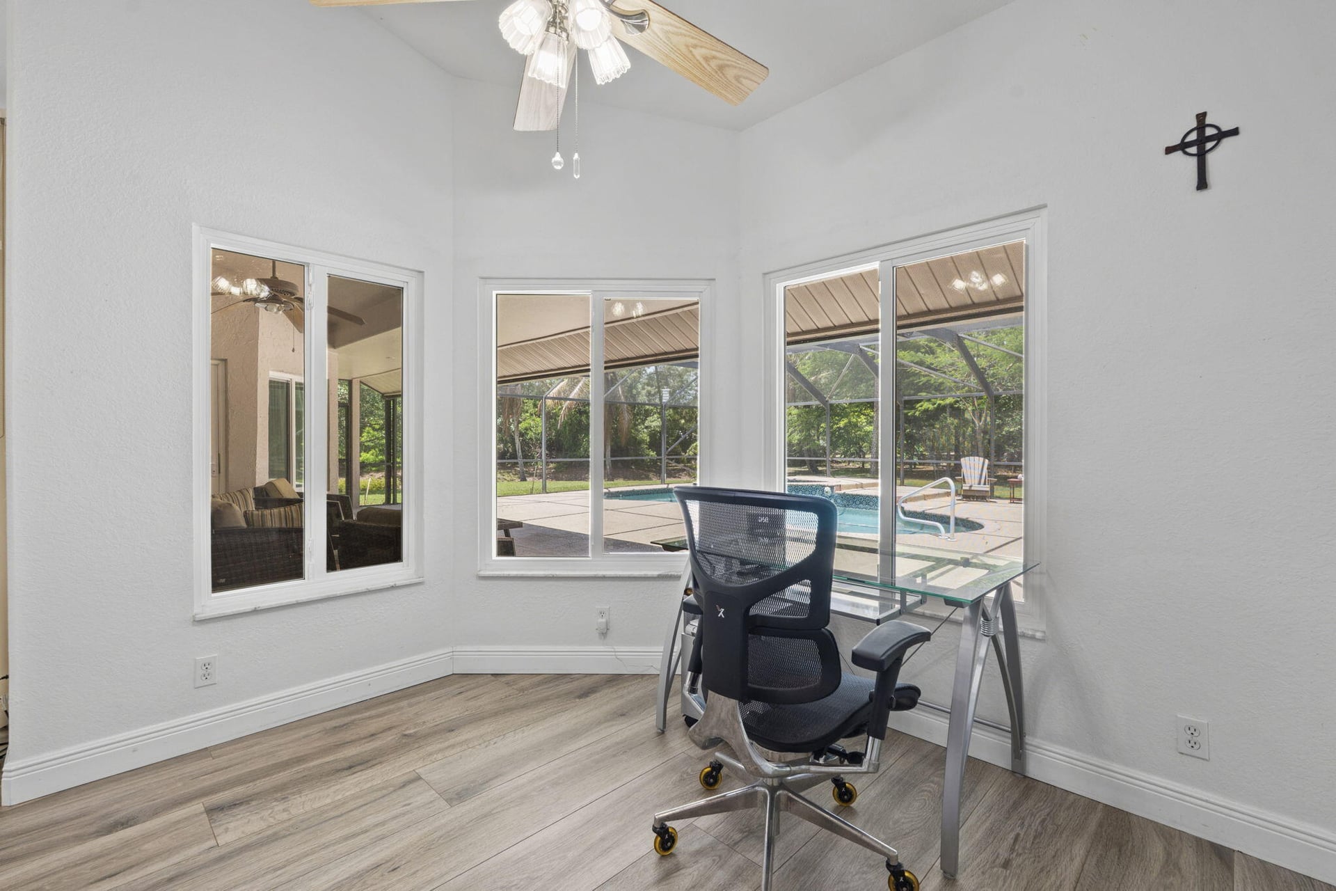Residence photo 62
