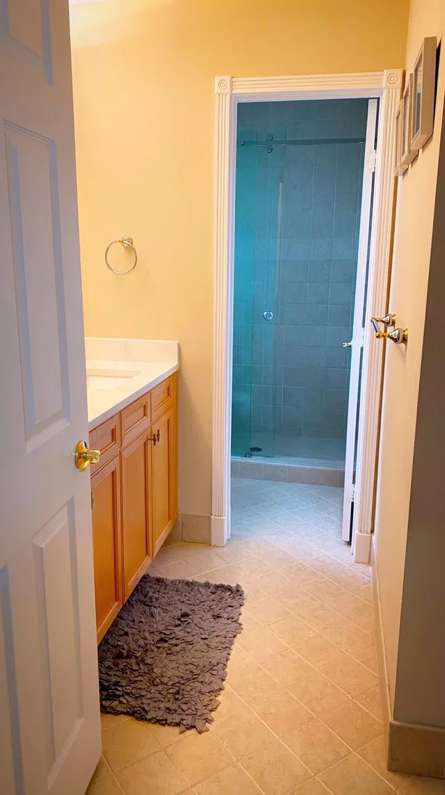 Residence photo 48