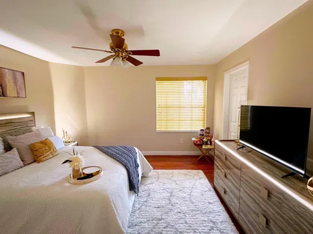 Residence photo 54