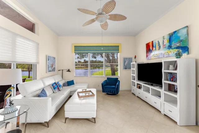 Residence photo 9