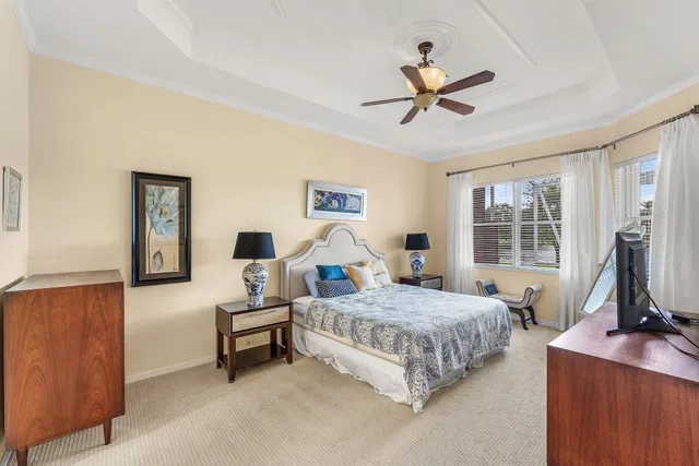 Residence photo 16