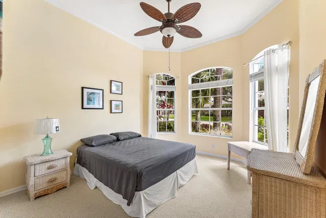 Residence photo 20