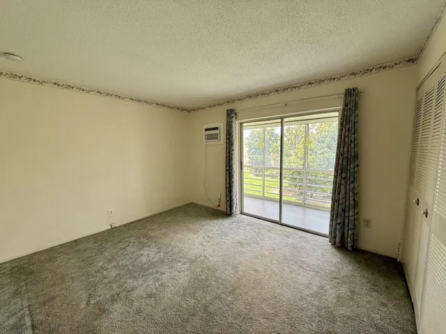 Residence photo 7