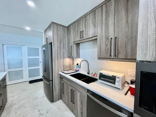 Aquarius Condominium Unit 1107 photo 6