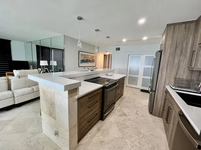 Aquarius Condominium Unit 1107 photo 17