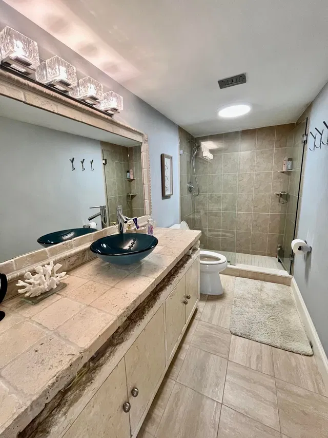 Aquarius Condominium Unit 1107 photo 25