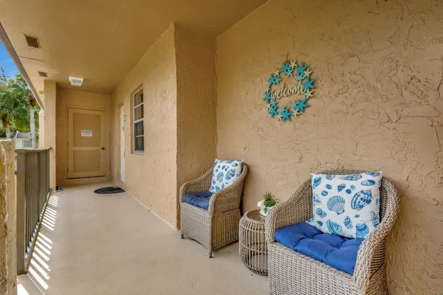 Unit Unit 255 photo 15
