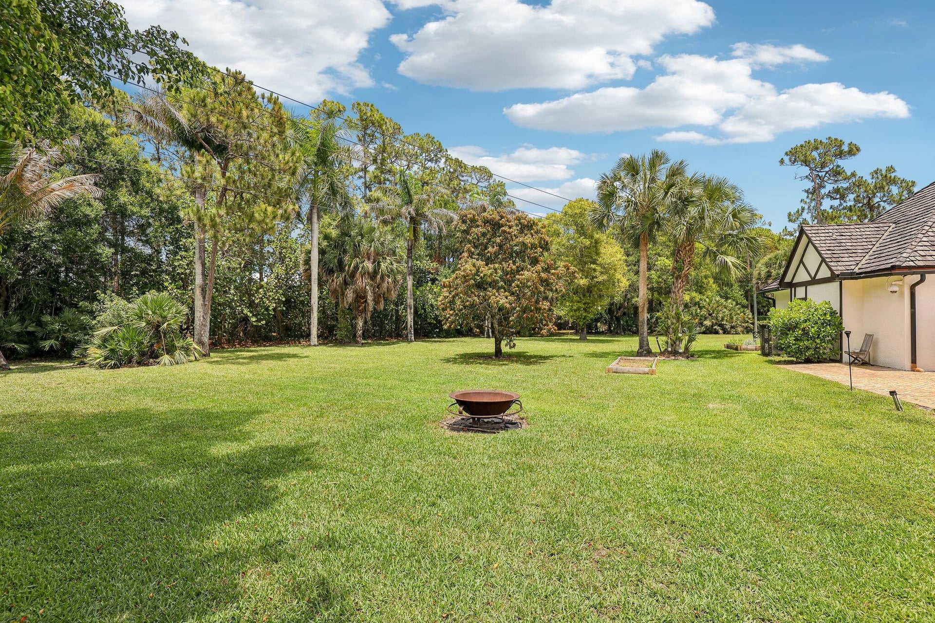 Paddock Park Residence photo 78