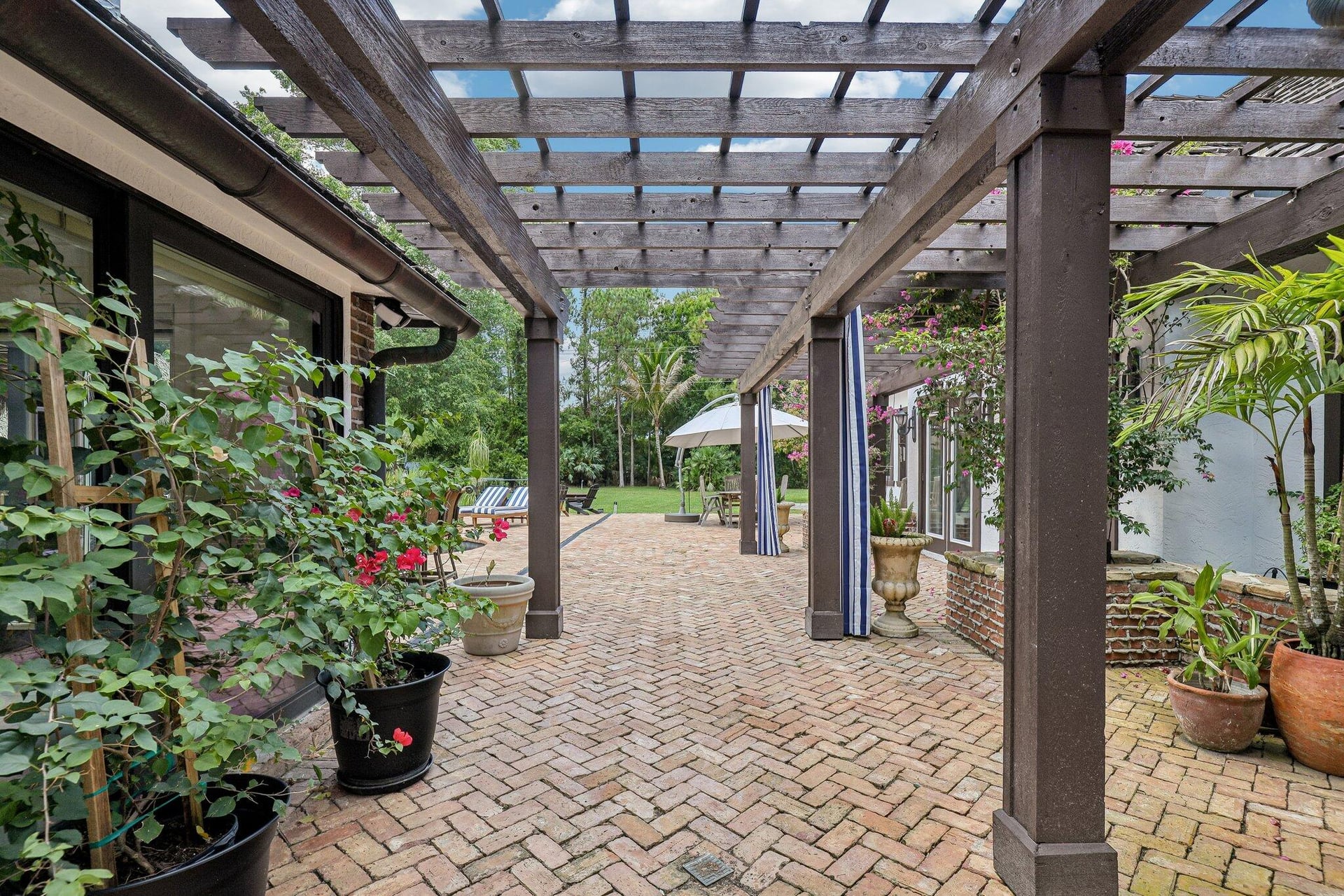 Paddock Park Residence photo 79