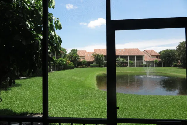 Residence photo 25