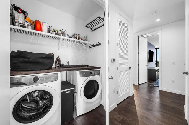 Residence photo 39