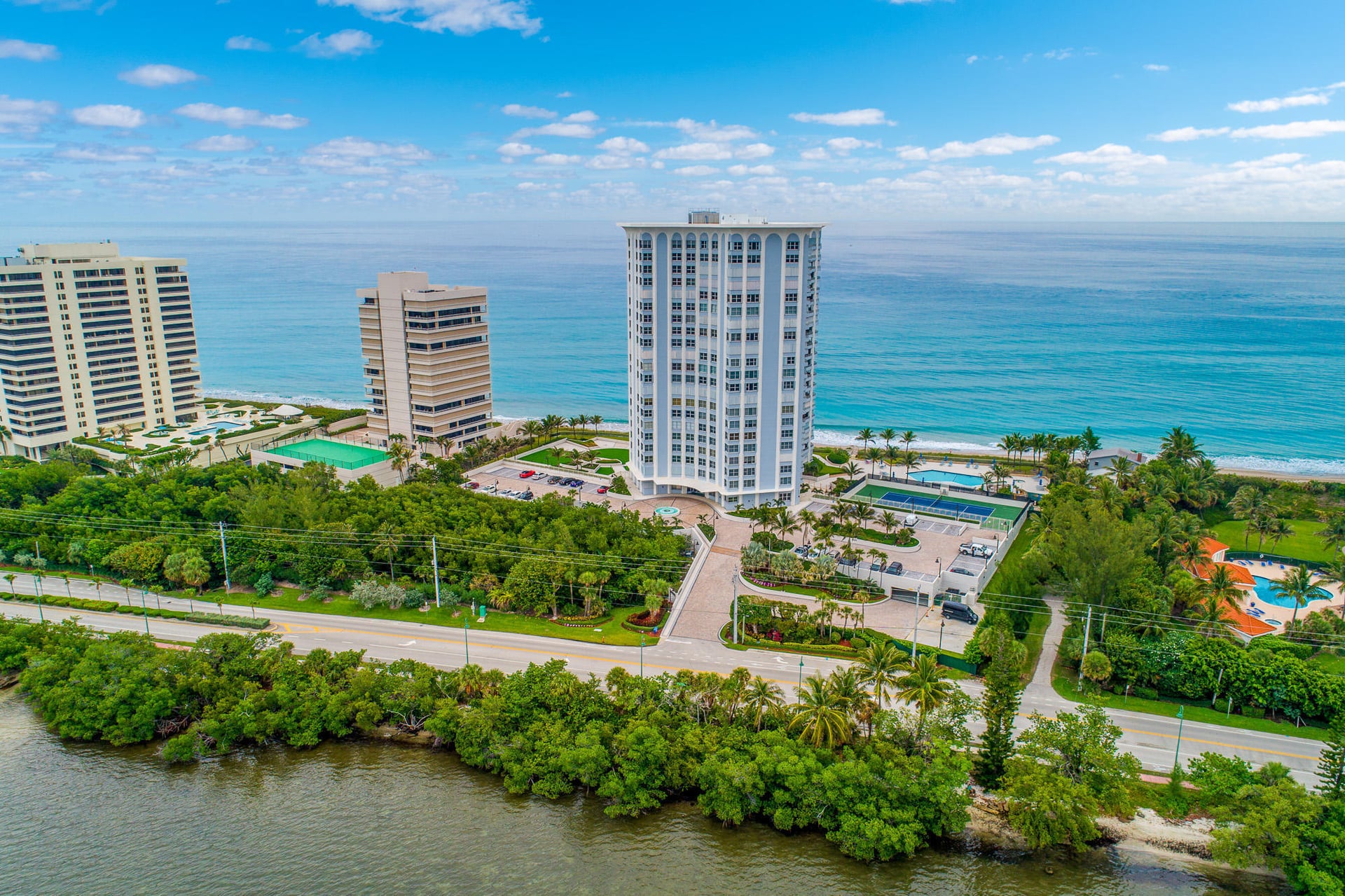 Corniche Singer Island Unit 603 photo 2