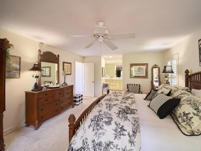 Eastpointe Country Club Residence photo 15