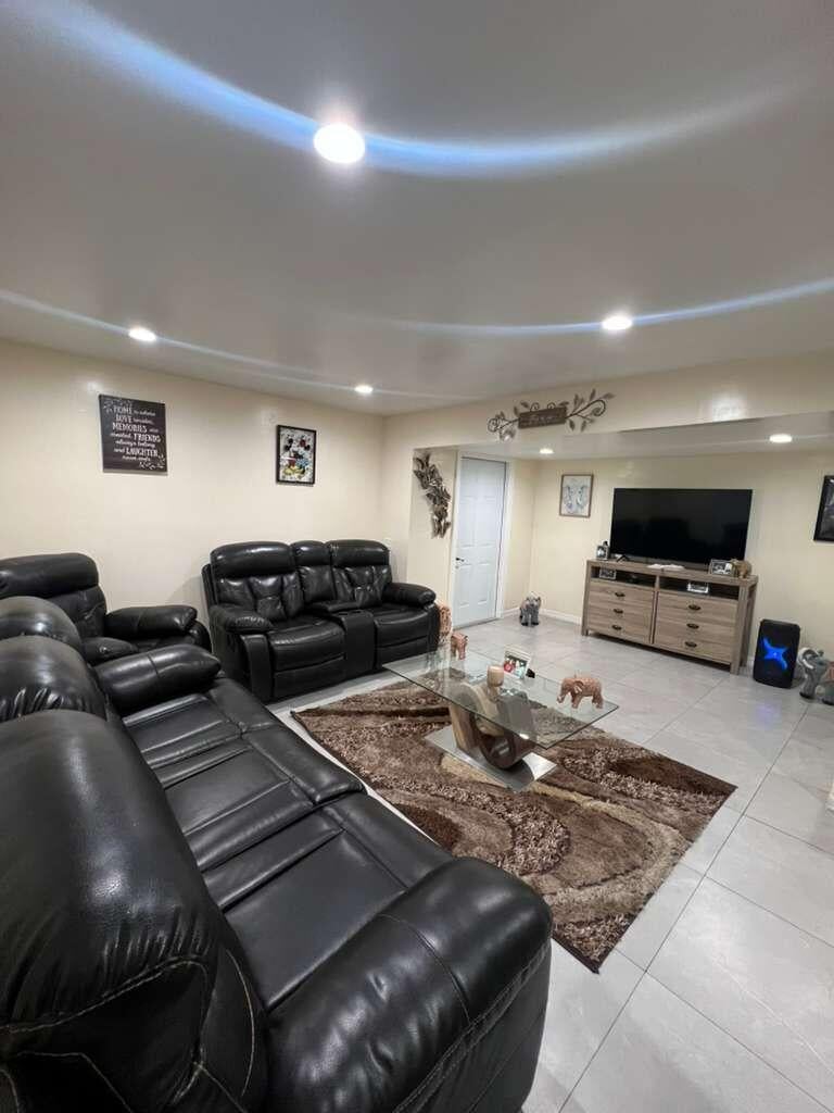 Unit 41 photo 3
