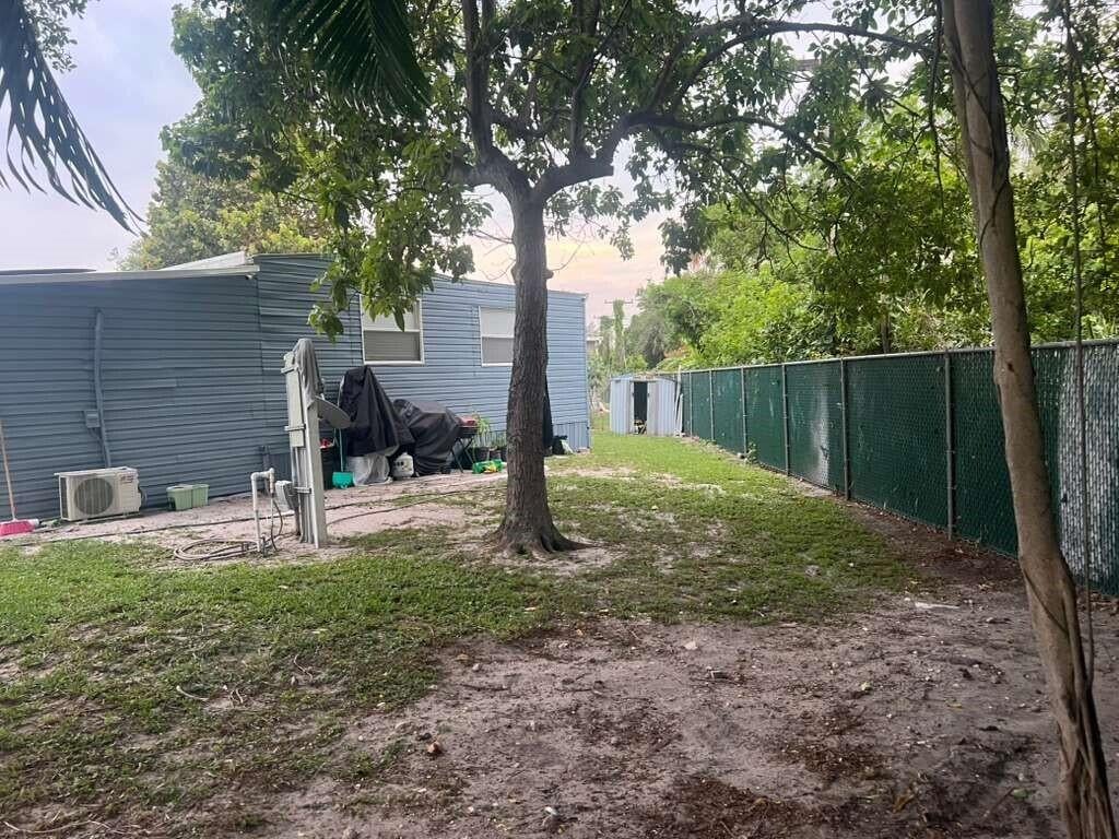 Unit 41 photo 20