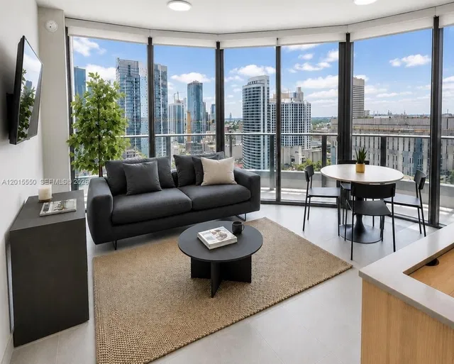 501 First Residences Miami 2705