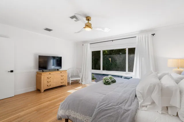  Residence photo 16