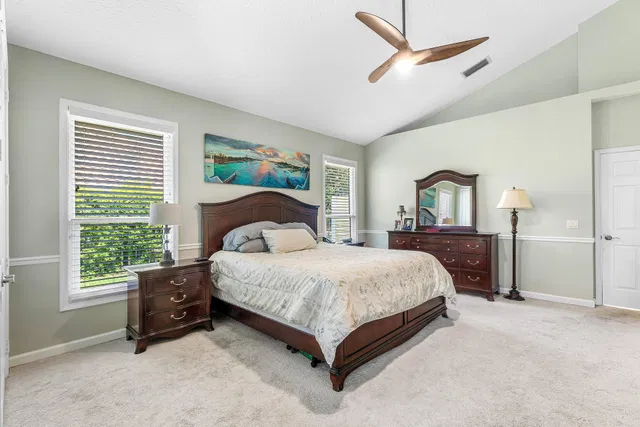 Residence photo 9