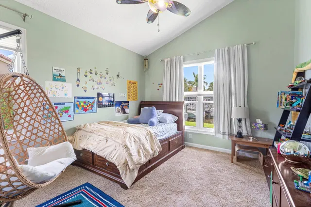 Residence photo 13