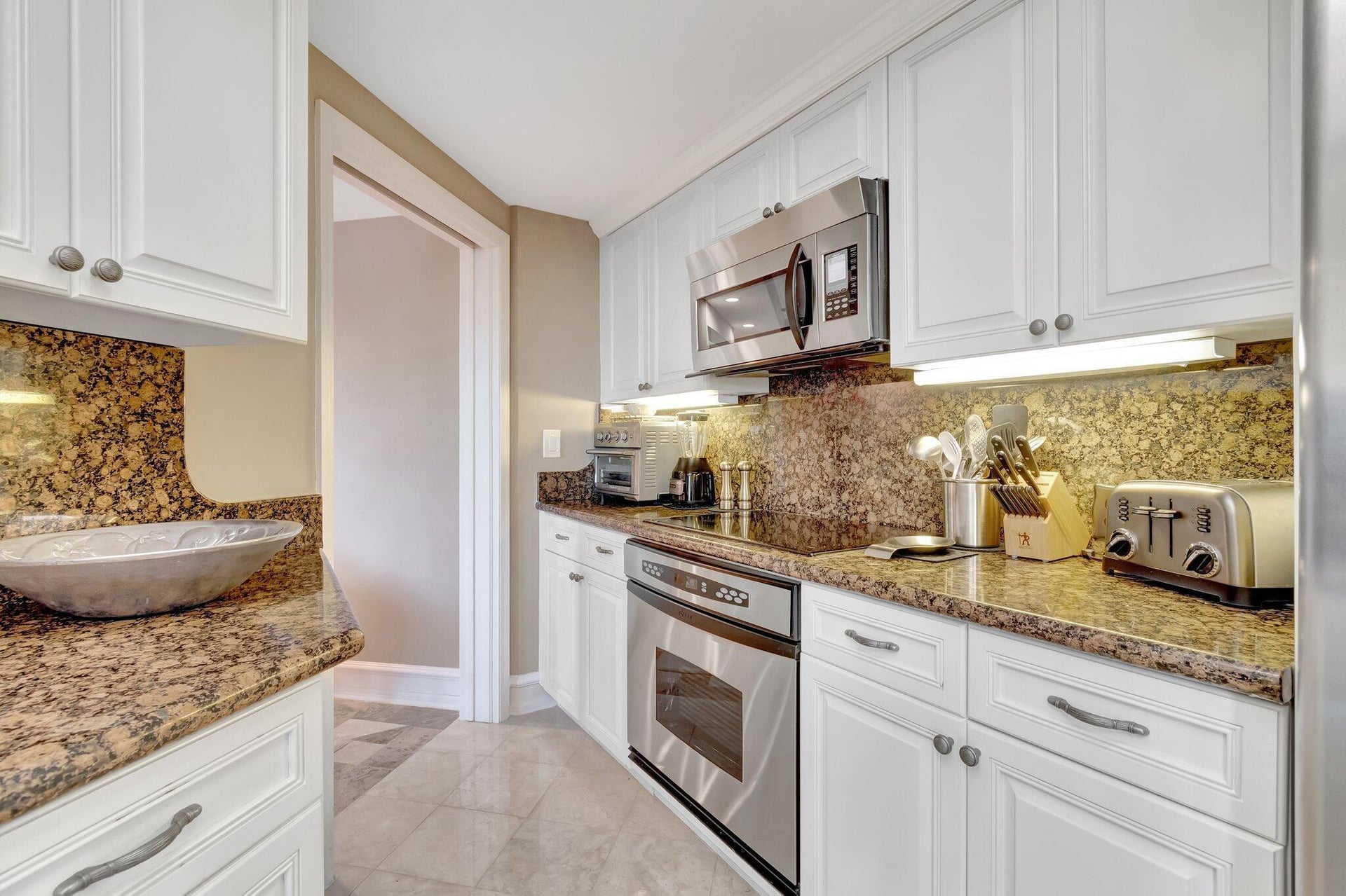 300 SE Fifth Boca Unit 6160 photo 9
