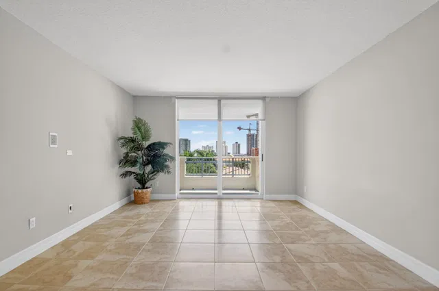 The Metropolitan Unit 511 photo 9
