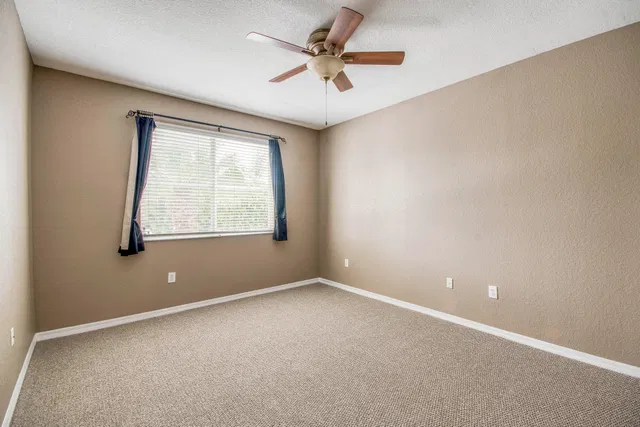 Unit 206 photo 15
