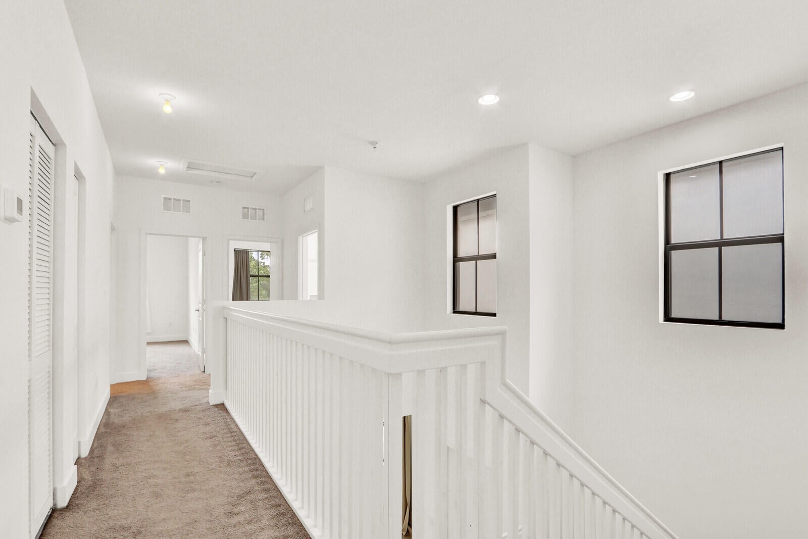 Residence photo 17