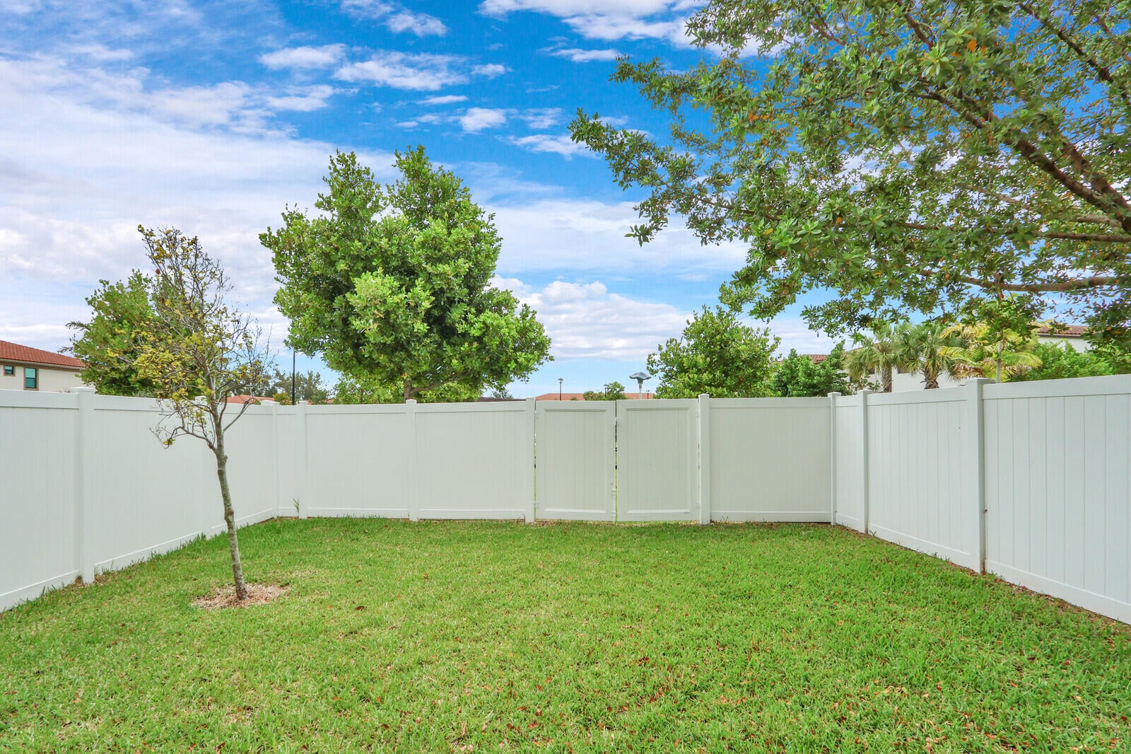Residence photo 33