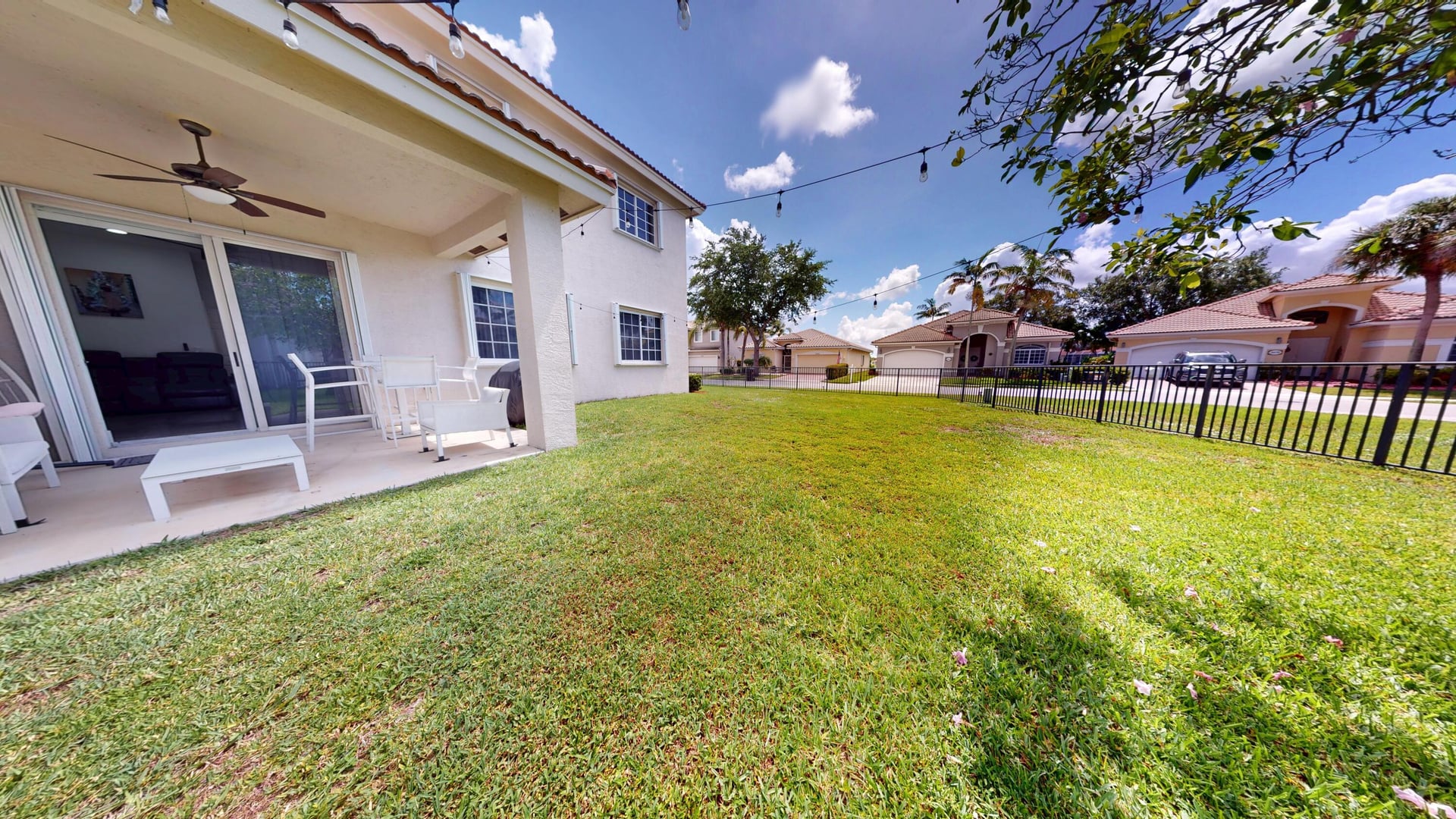 Residence photo 15