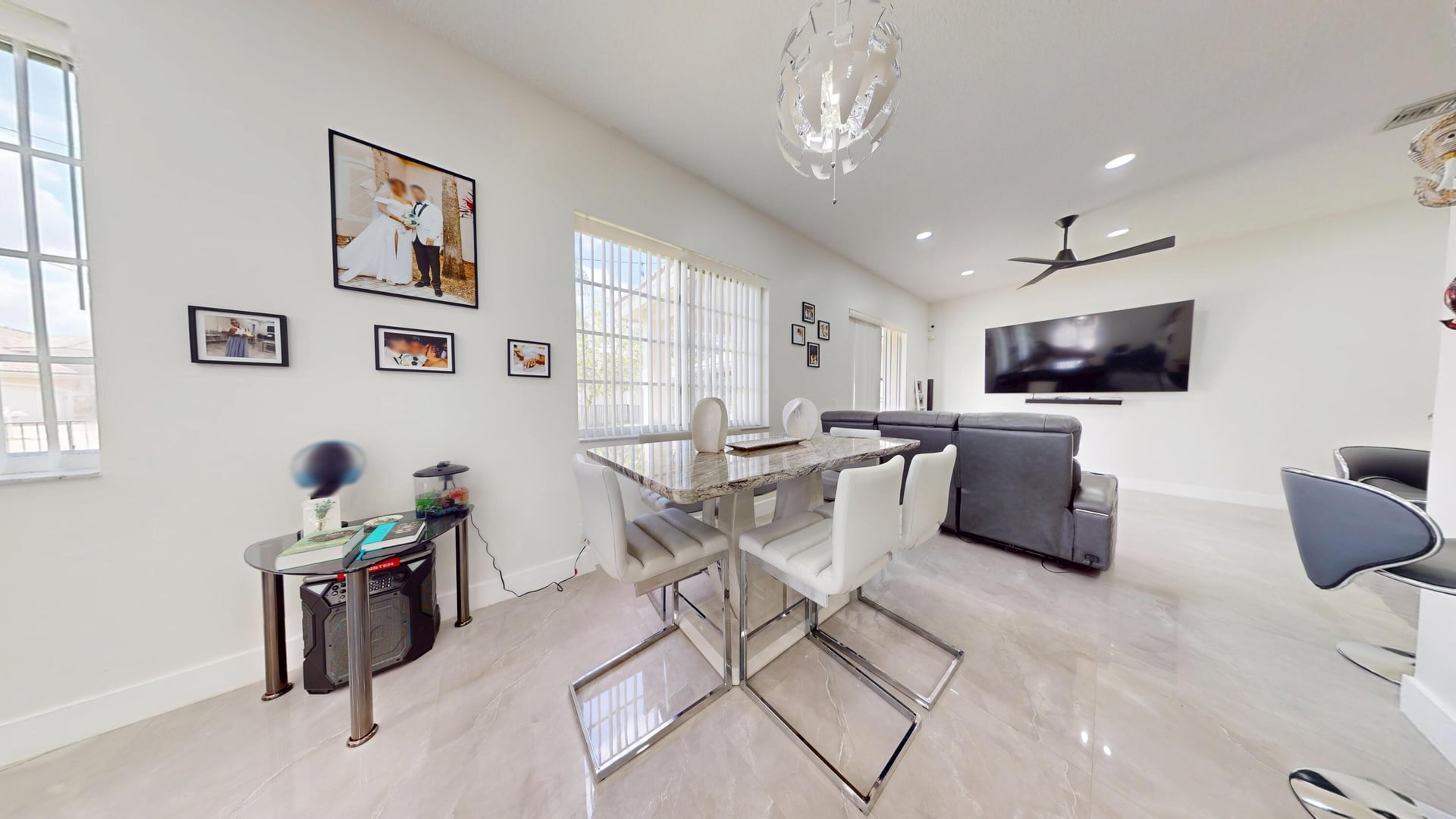 Residence photo 20