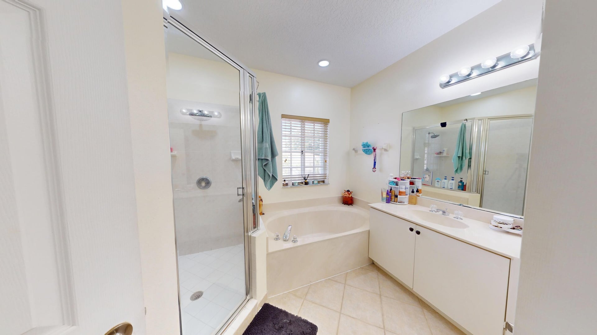 Residence photo 28