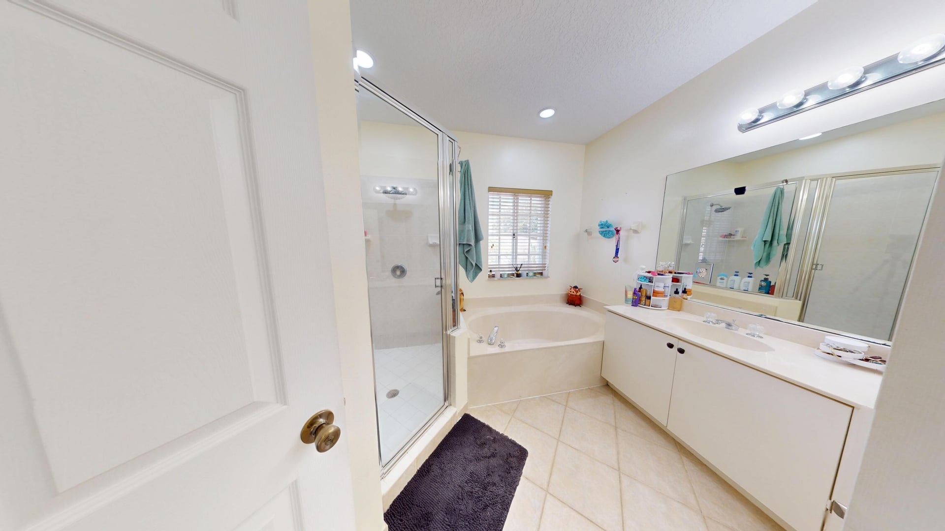 Residence photo 29