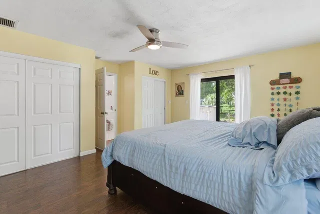 Residence photo 23