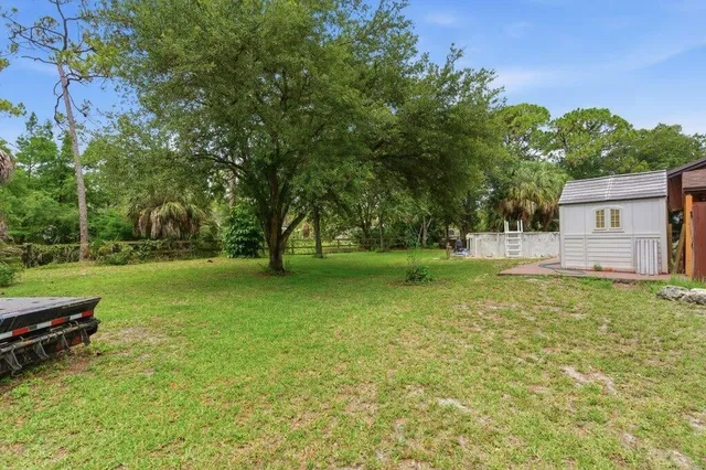 Residence photo 41