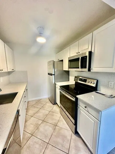Residence photo 4