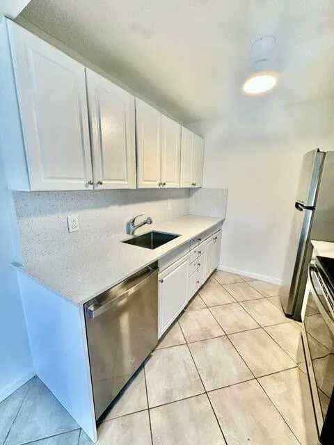 Residence photo 5
