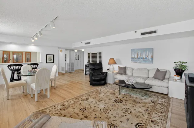 3420 S Ocean Unit 12t photo 11