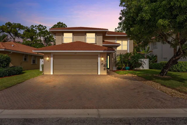Residence photo 2