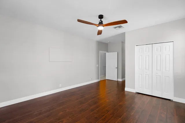 Residence photo 32