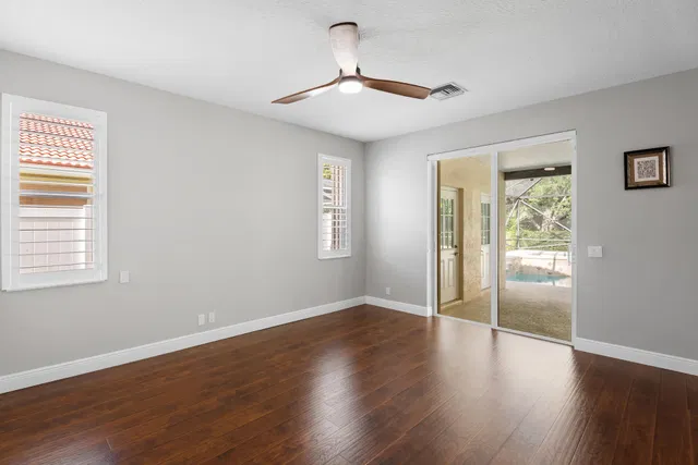 Residence photo 33