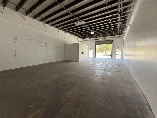 Unit 108 photo 12