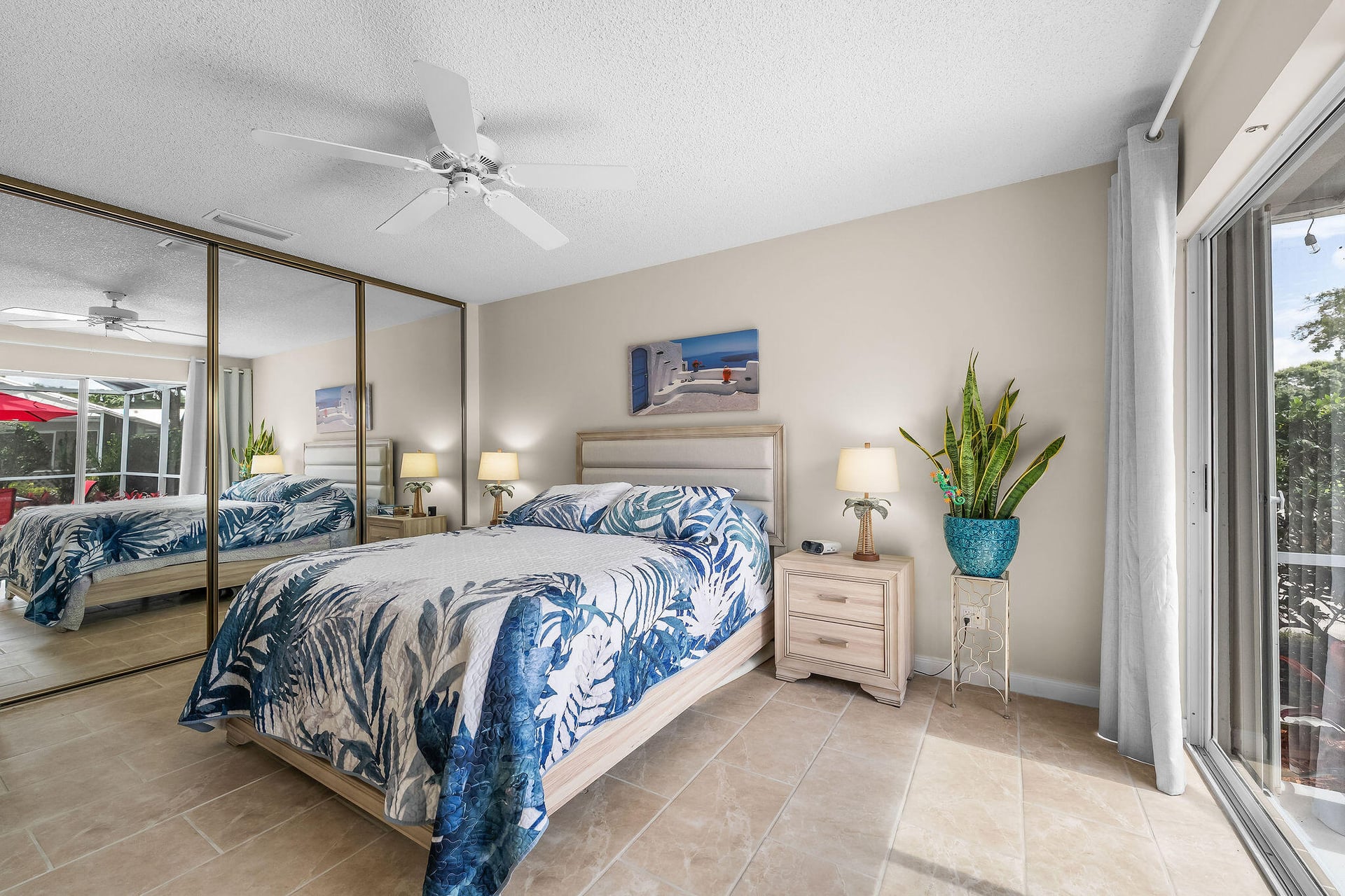 Residence photo 9